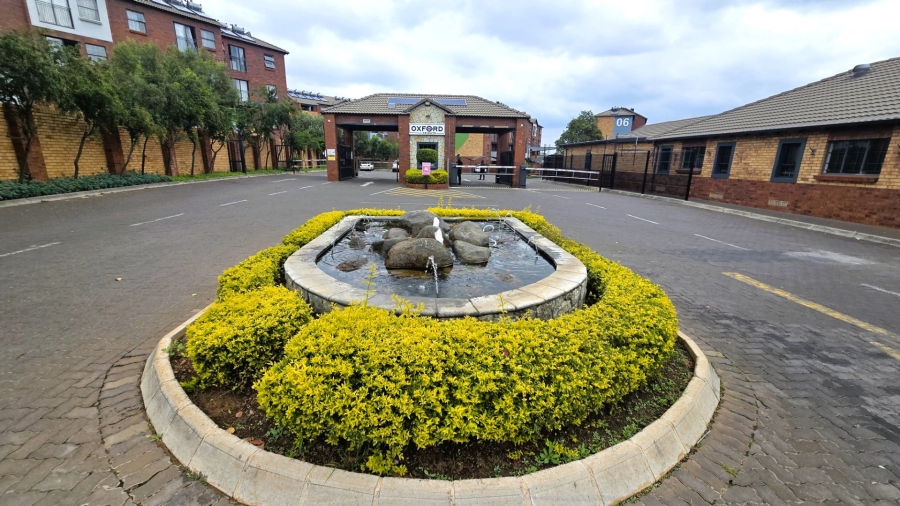 2 Bedroom Property for Sale in Montana Tuine Gauteng