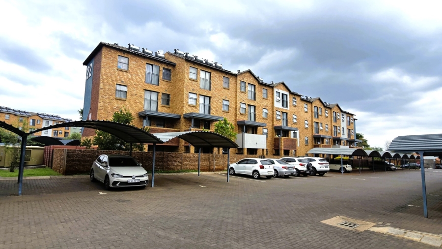 2 Bedroom Property for Sale in Montana Tuine Gauteng