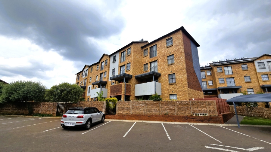 2 Bedroom Property for Sale in Montana Tuine Gauteng