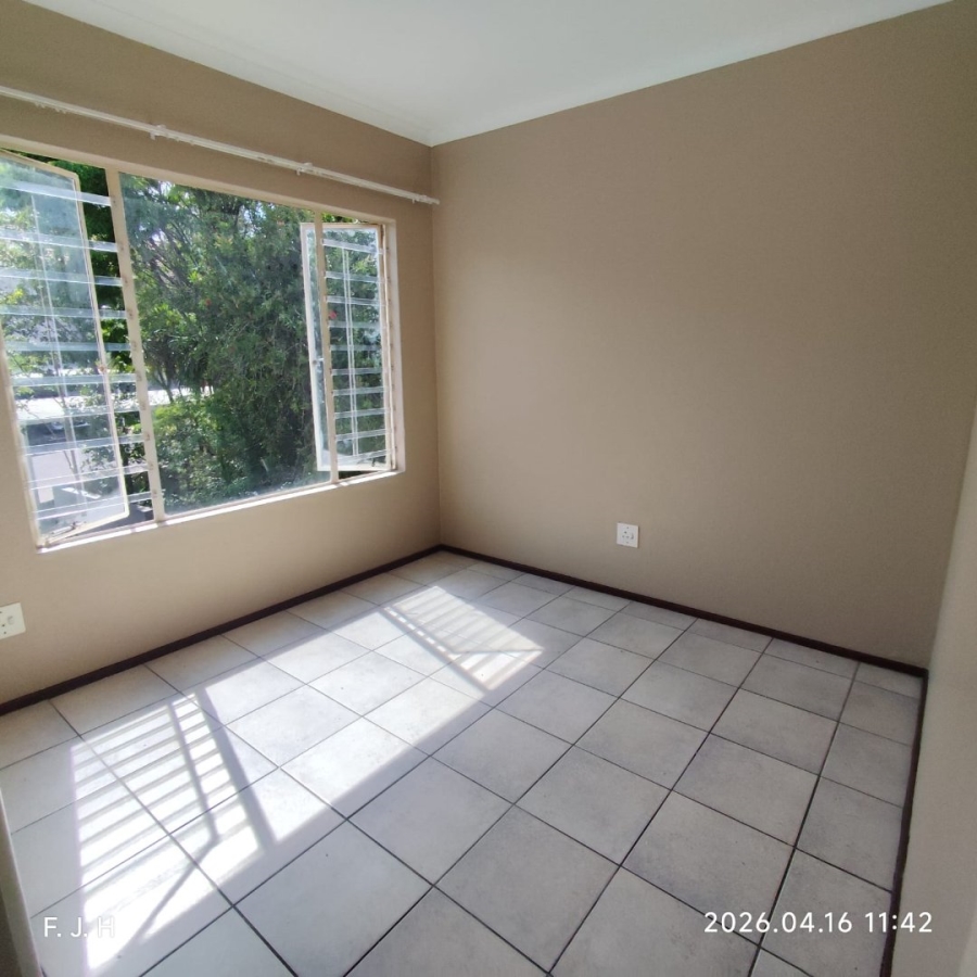 1 Bedroom Property for Sale in Edenvale Central Gauteng