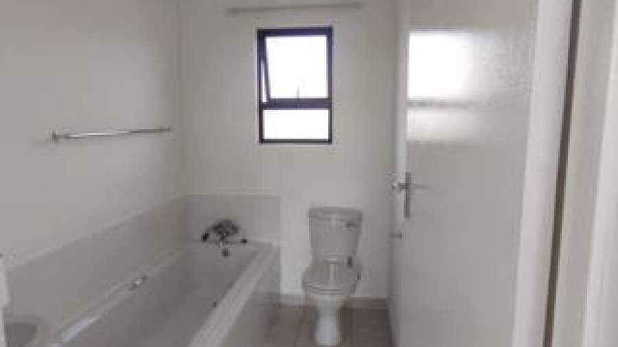 3 Bedroom Property for Sale in Crystal Park Gauteng