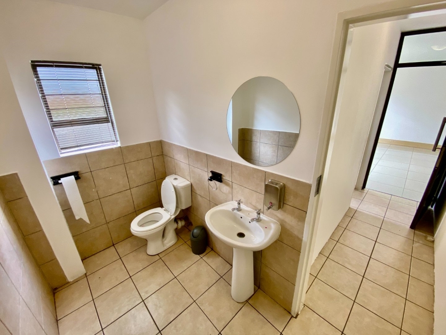 To Let Commercial Property for Rent in Route 21 Business Park Gauteng