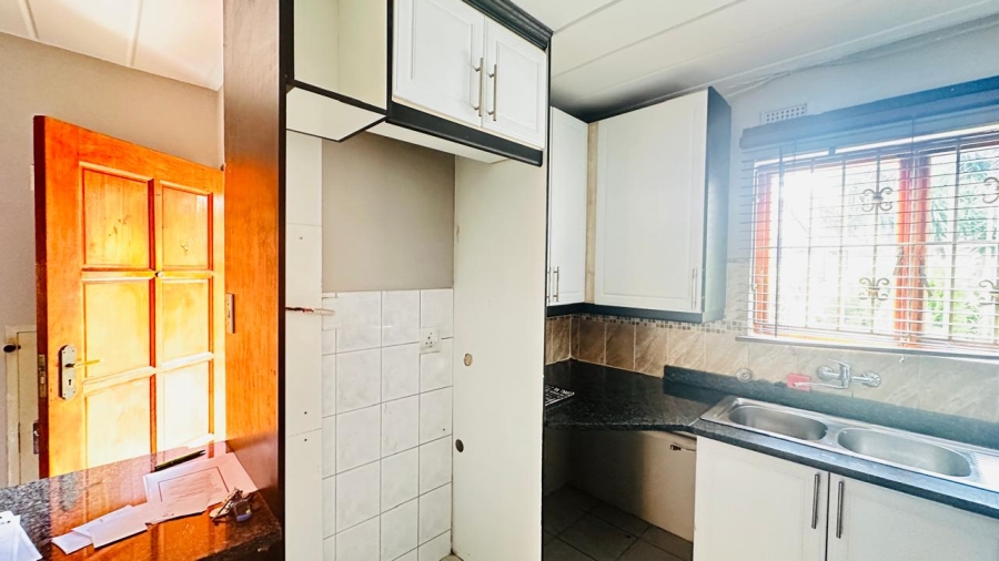 3 Bedroom Property for Sale in Liefde en Vrede Gauteng