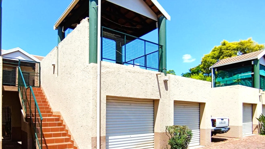 3 Bedroom Property for Sale in Rietfontein SH Gauteng