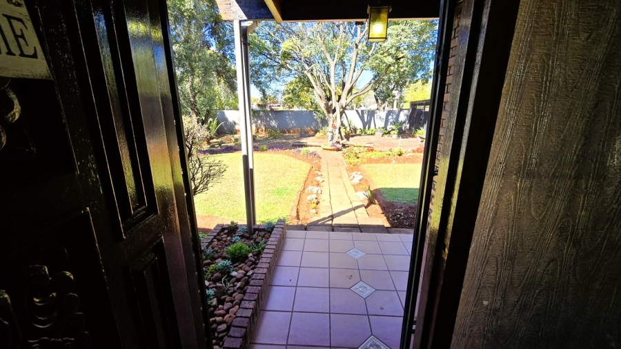 4 Bedroom Property for Sale in Lyttelton Manor Gauteng