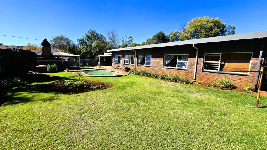 4 Bedroom Property for Sale in Lyttelton Manor Gauteng