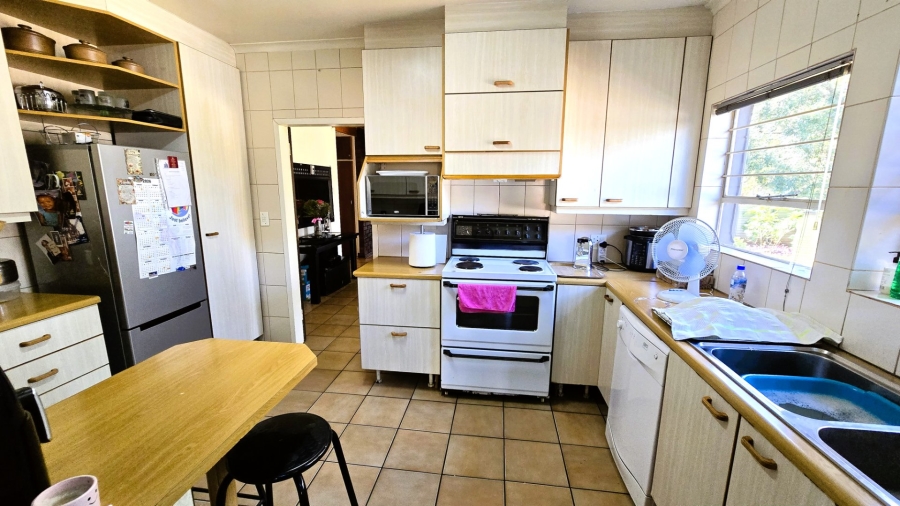 4 Bedroom Property for Sale in Lyttelton Manor Gauteng