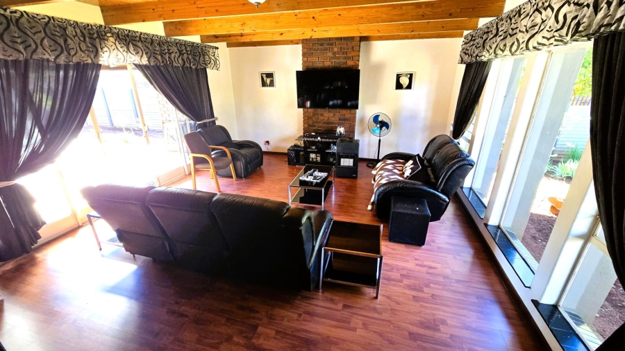 4 Bedroom Property for Sale in Lyttelton Manor Gauteng