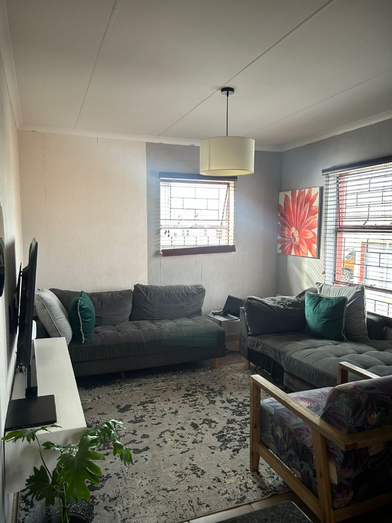 3 Bedroom Property for Sale in Kosmosdal Gauteng