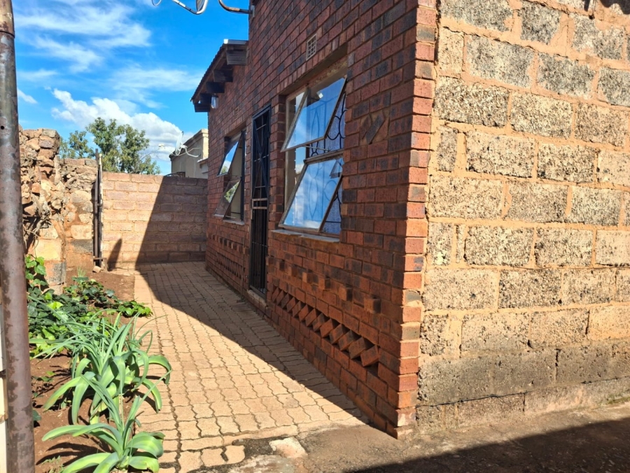 3 Bedroom Property for Sale in Vosloorus Gauteng