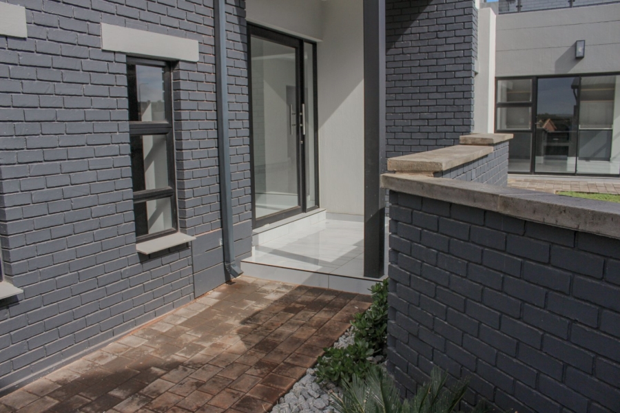 4 Bedroom Property for Sale in Fountainbrook Estate Gauteng