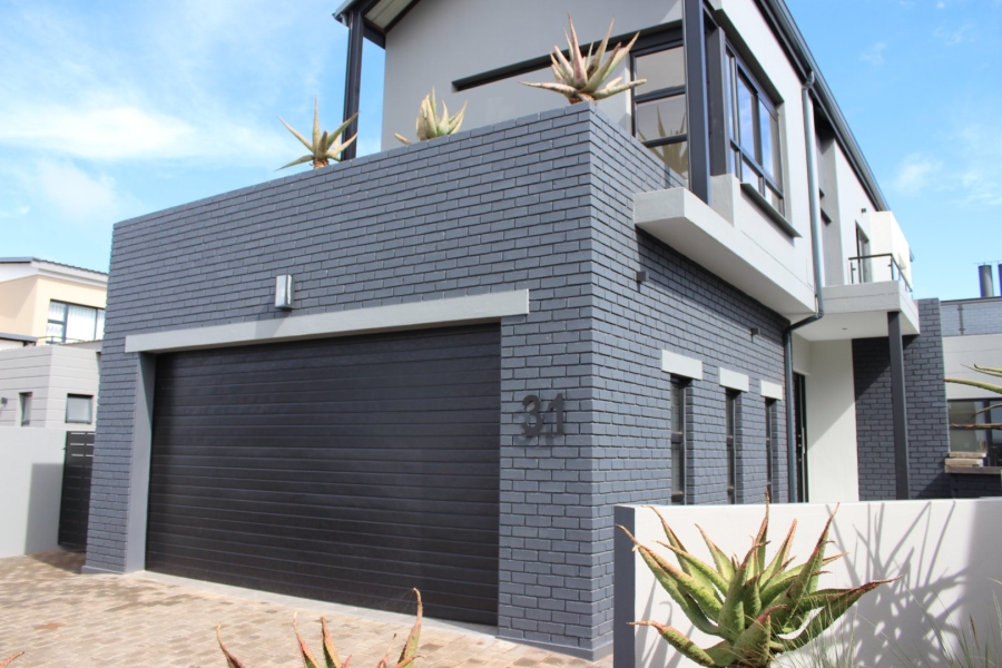 4 Bedroom Property for Sale in Fountainbrook Estate Gauteng