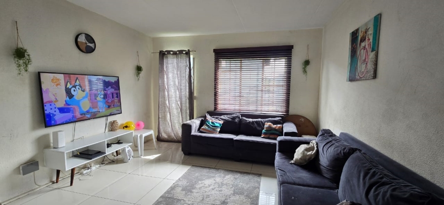 2 Bedroom Property for Sale in Sharonlea Gauteng