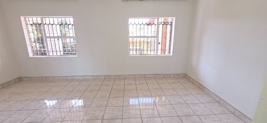 4 Bedroom Property for Sale in Laudium Gauteng