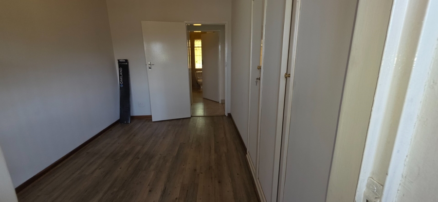 4 Bedroom Property for Sale in Laudium Gauteng