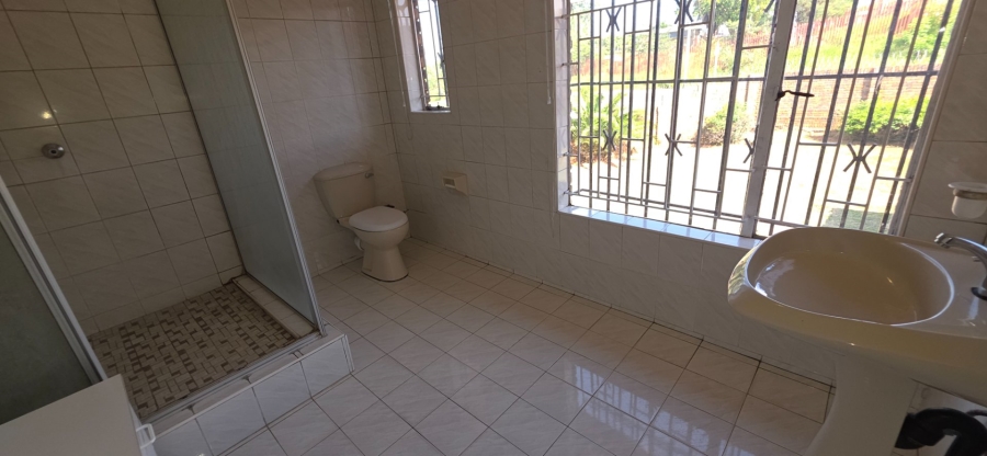 4 Bedroom Property for Sale in Laudium Gauteng