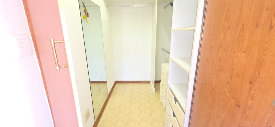 4 Bedroom Property for Sale in Laudium Gauteng