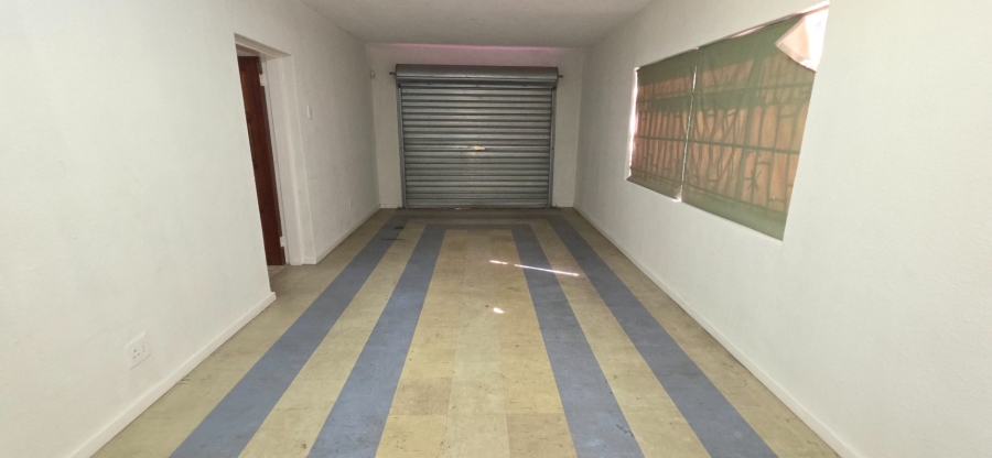 4 Bedroom Property for Sale in Laudium Gauteng