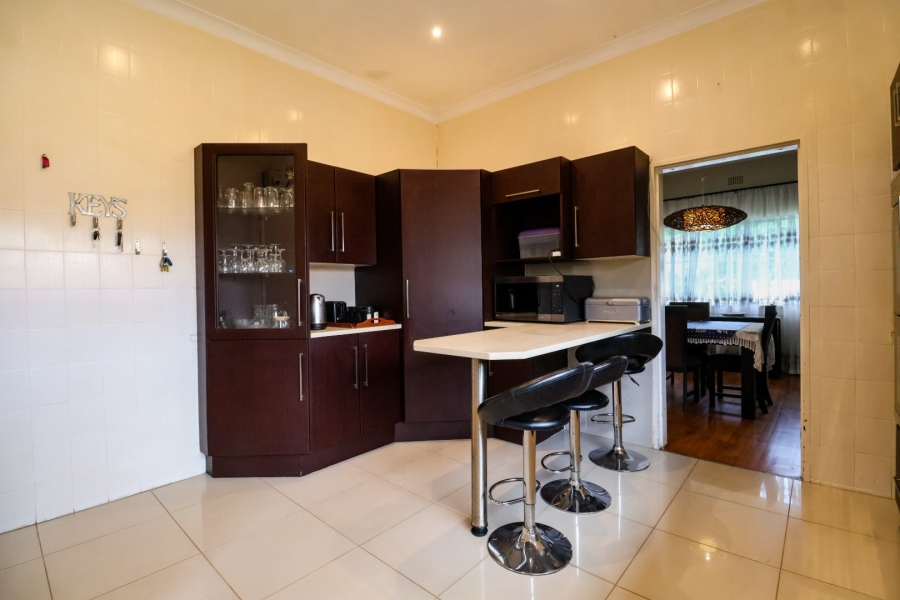 4 Bedroom Property for Sale in Savoy Estate Gauteng