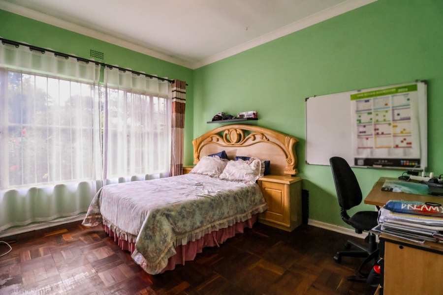 4 Bedroom Property for Sale in Savoy Estate Gauteng