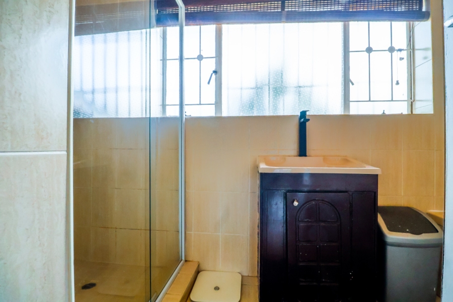 4 Bedroom Property for Sale in Savoy Estate Gauteng