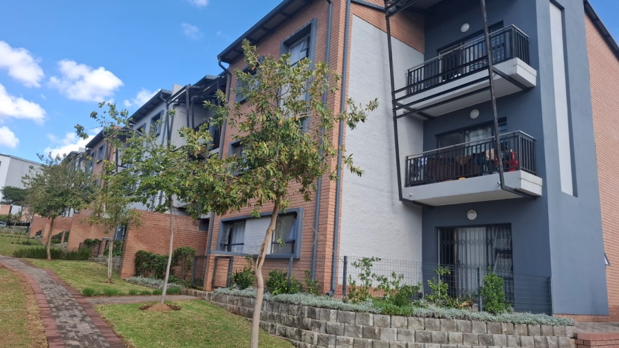2 Bedroom Property for Sale in Vorna Valley Gauteng