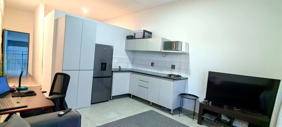 1 Bedroom Property for Sale in Ferndale Gauteng