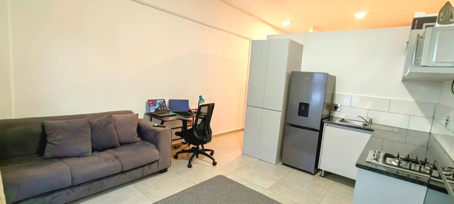 1 Bedroom Property for Sale in Ferndale Gauteng