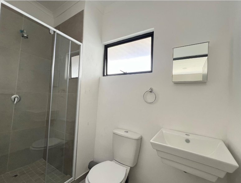 1 Bedroom Property for Sale in Ferndale Gauteng