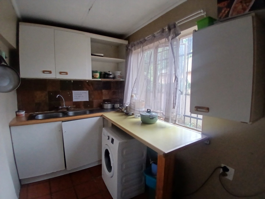 6 Bedroom Property for Sale in Pretoria Gauteng