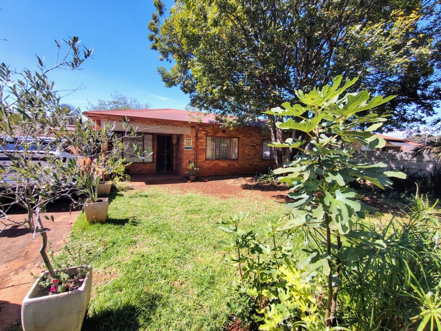 2 Bedroom Property for Sale in Vanderbijlpark Cw 6 Gauteng