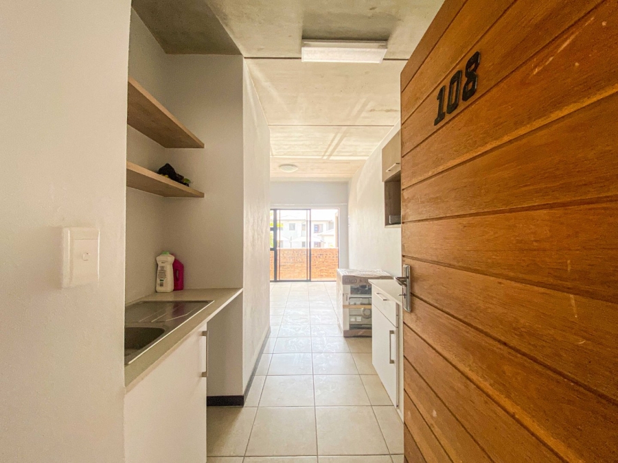 To Let 2 Bedroom Property for Rent in Ferndale Gauteng