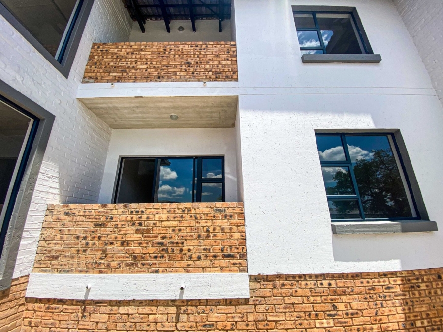 To Let 2 Bedroom Property for Rent in Ferndale Gauteng