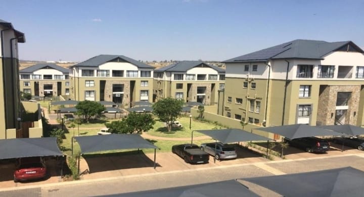 To Let 3 Bedroom Property for Rent in Waterfall Gauteng