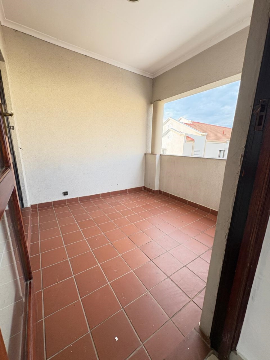 To Let 1 Bedroom Property for Rent in Noordwyk Gauteng