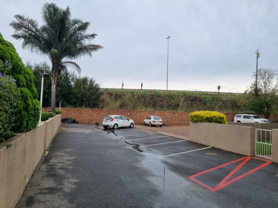 2 Bedroom Property for Sale in Witfield Gauteng