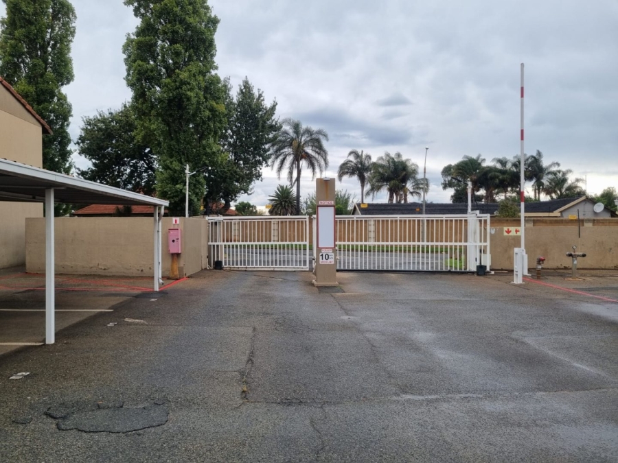 2 Bedroom Property for Sale in Witfield Gauteng