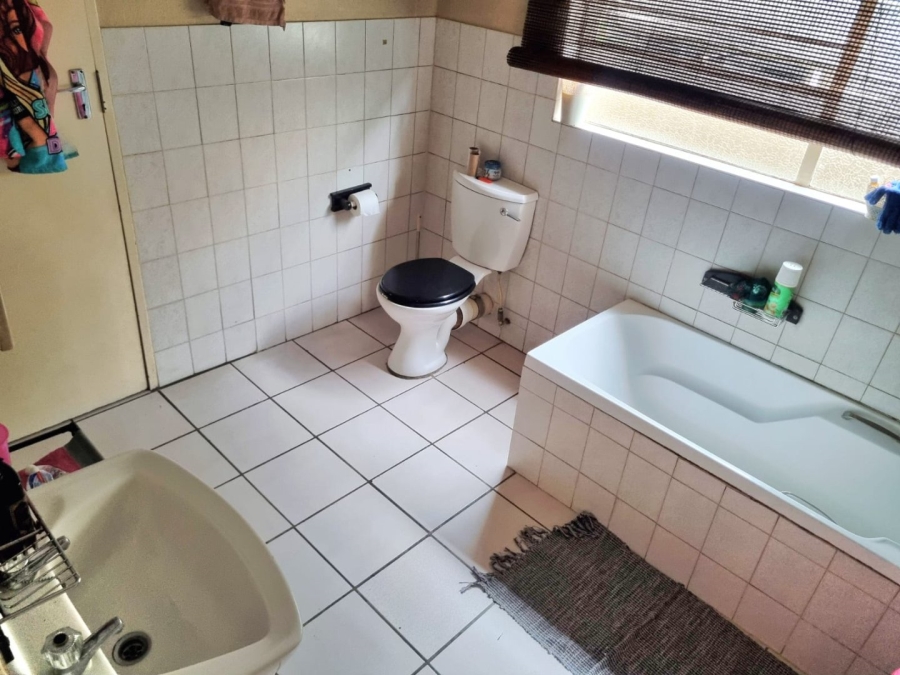 2 Bedroom Property for Sale in Witfield Gauteng