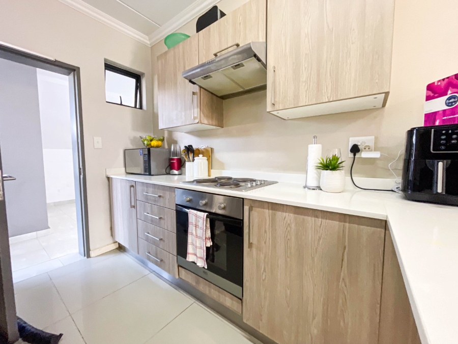 1 Bedroom Property for Sale in Halfway Gardens Gauteng