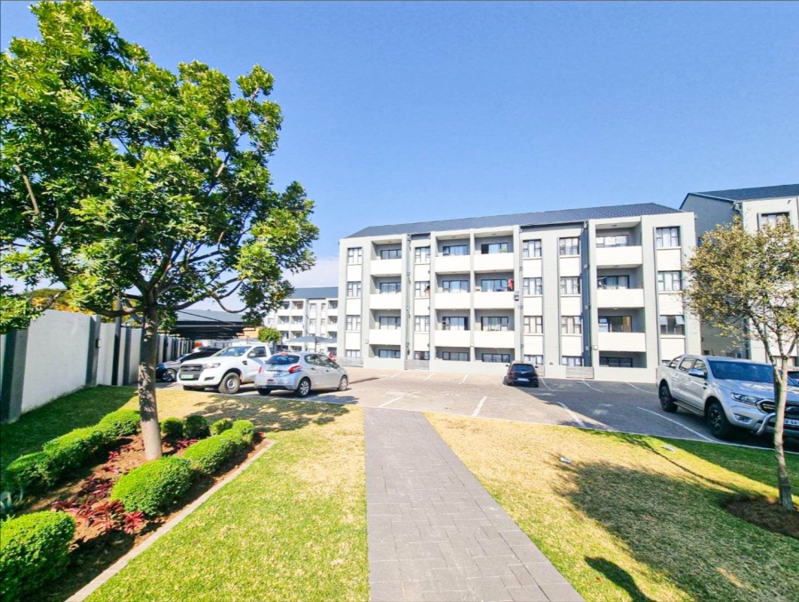 1 Bedroom Property for Sale in Halfway Gardens Gauteng