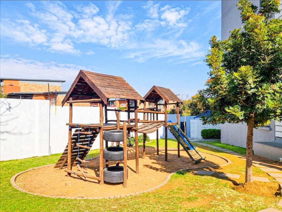 1 Bedroom Property for Sale in Halfway Gardens Gauteng