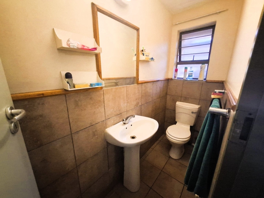 1 Bedroom Property for Sale in Hatfield Gauteng