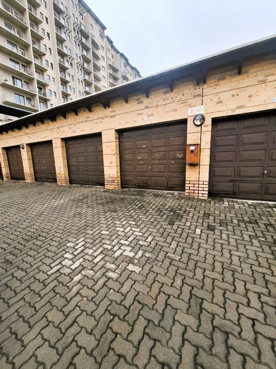 1 Bedroom Property for Sale in Hatfield Gauteng