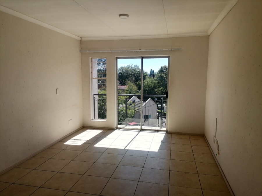 2 Bedroom Property for Sale in Klippoortje Gauteng