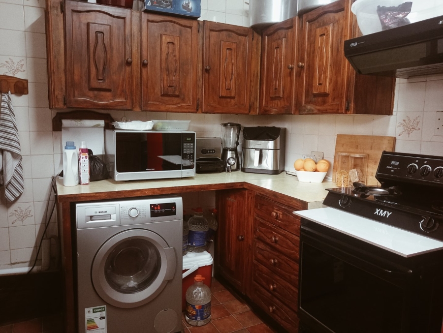 To Let 3 Bedroom Property for Rent in Birch Acres Gauteng