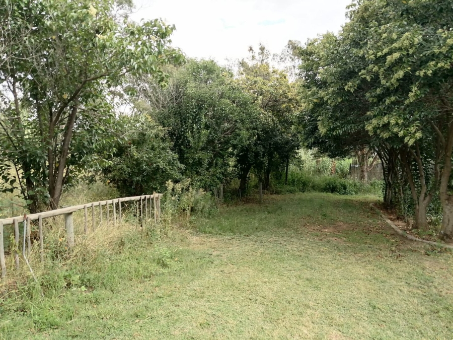 1 Bedroom Property for Sale in Laezonia Gauteng