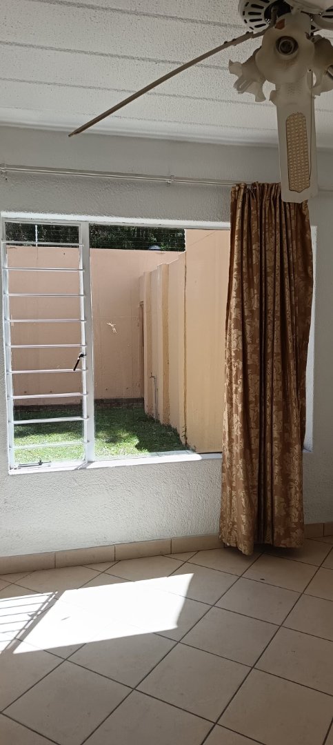 2 Bedroom Property for Sale in President Park Gauteng