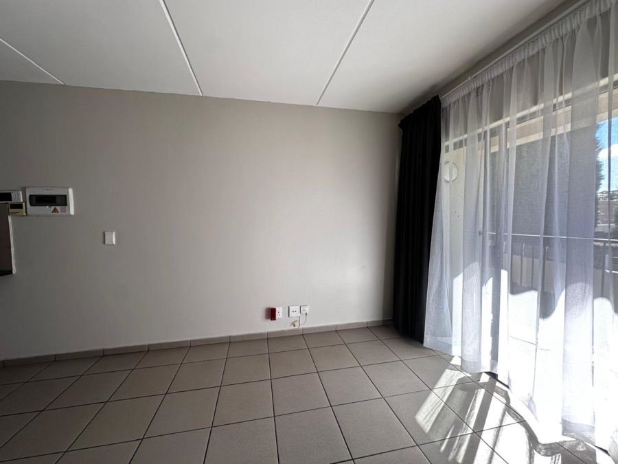 To Let 2 Bedroom Property for Rent in Ravenswood Gauteng