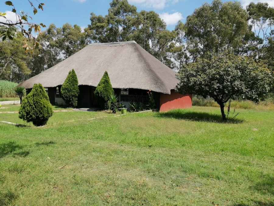 To Let Commercial Property for Rent in Laezonia Gauteng