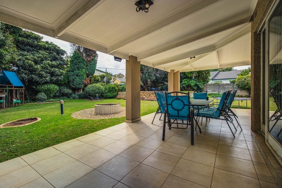3 Bedroom Property for Sale in Farrarmere Gauteng